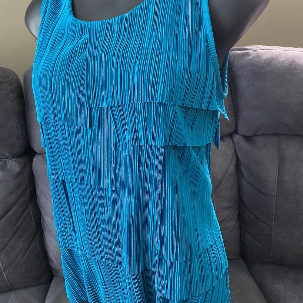 NWT Dressbarn Layered Cut Look Sleeveless Teal Flowy Top